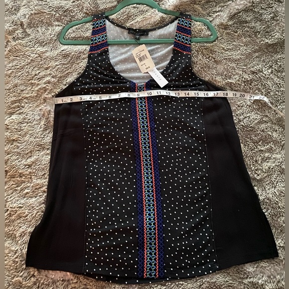 Sanctuary mixed media top - Picture 3 of 7